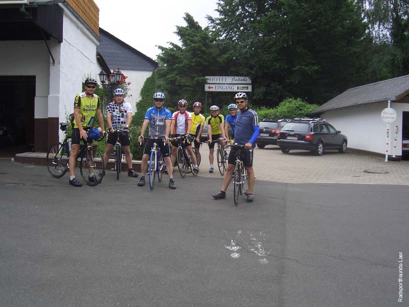 084_2007-06-03_10-00-21_CIMG4720