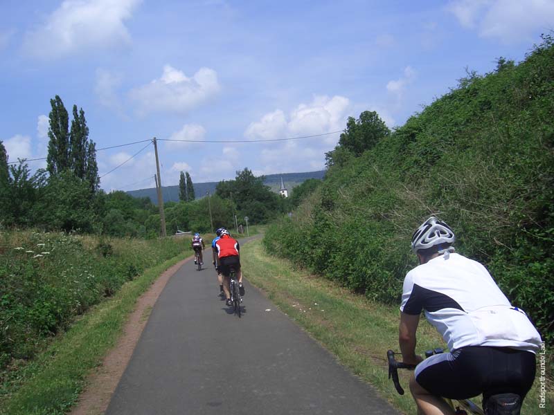 294_2007-06-05_12-25-41_CIMG4795